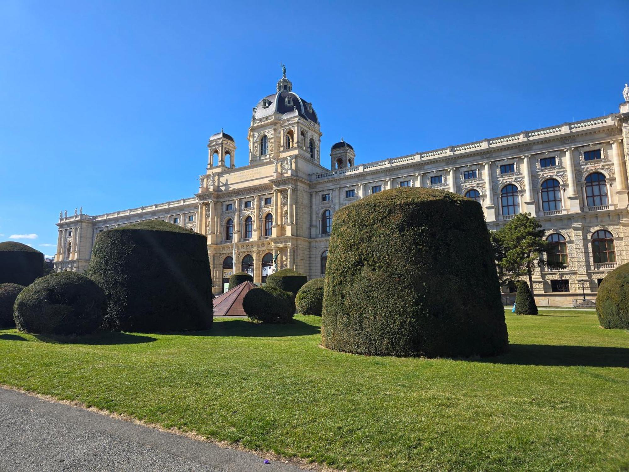 Charmante Hofwohnung Im Herzen Von Vienne